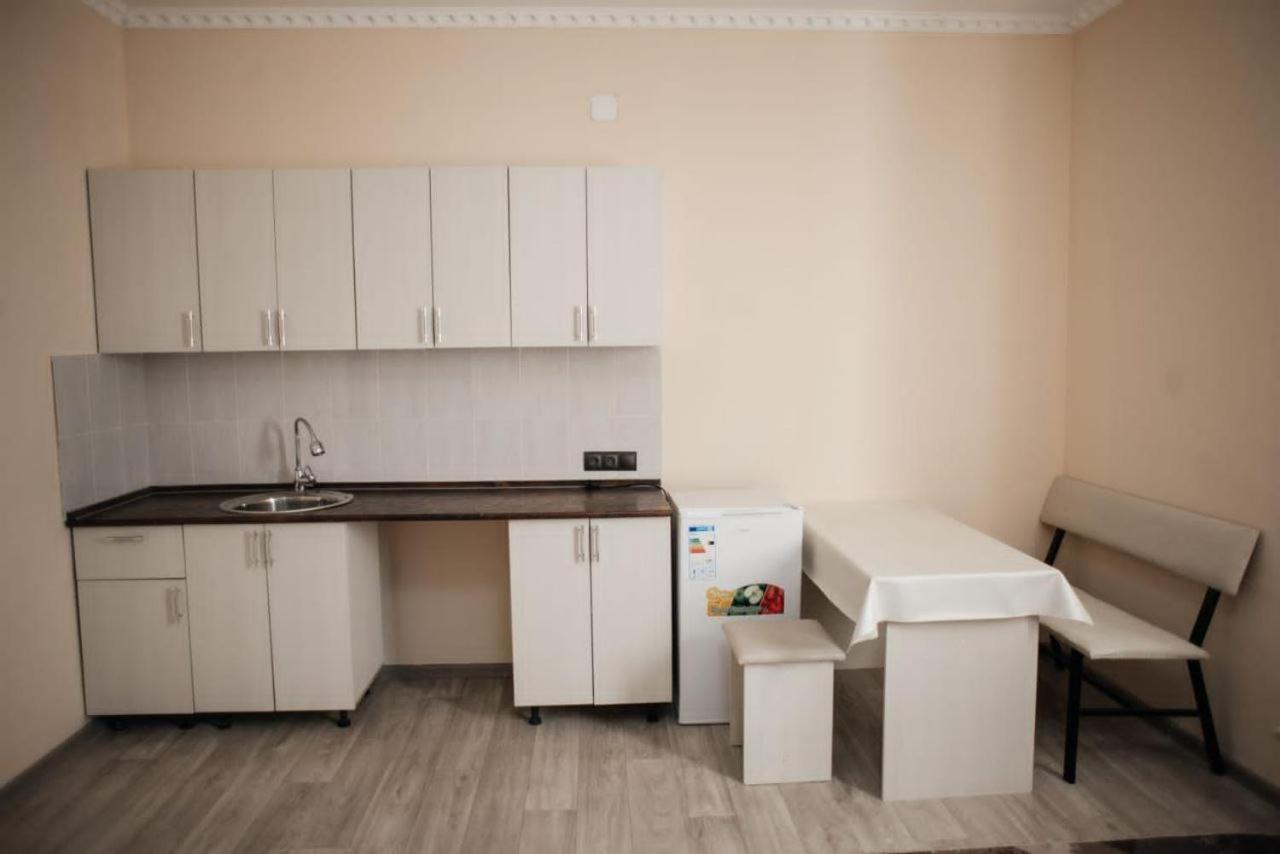 Silk Way Hotel Atyrau Exterior photo